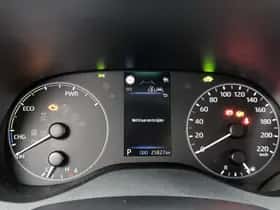 Toyota Yaris (2025) thumbnail 5