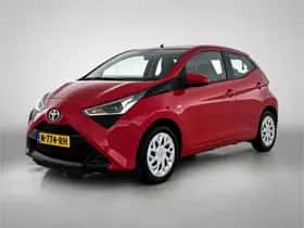 Toyota Aygo (2022) thumbnail 1