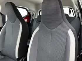 Toyota Aygo (2022) thumbnail 27