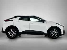 Toyota C-HR (2024) thumbnail 11