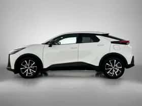 Toyota C-HR (2024) thumbnail 3