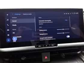 Toyota C-HR (2024) thumbnail 34