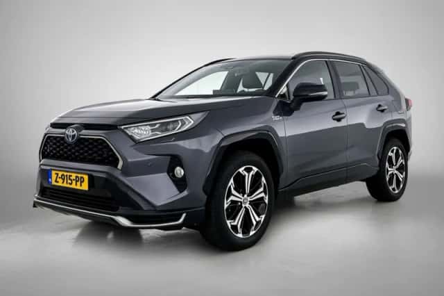 Toyota RAV4 (2021) thumbnail 1