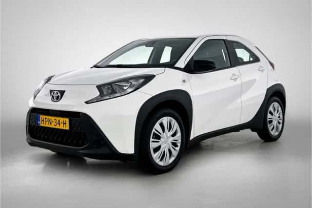 Toyota Aygo (2025) thumbnail 1