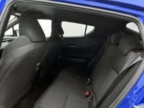 Toyota C-HR (2018) thumbnail 27