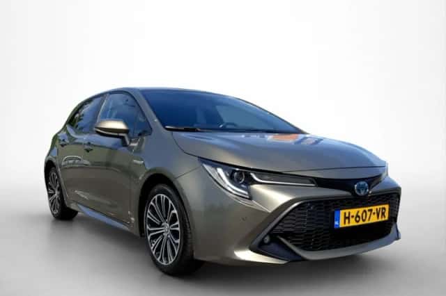 Toyota Corolla (2019) thumbnail 3