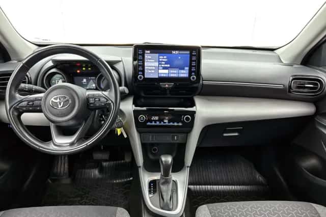 Toyota Yaris_Cross (2022) thumbnail 4