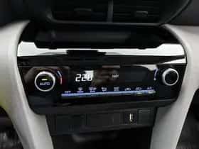 Toyota Yaris_Cross (2022) thumbnail 9