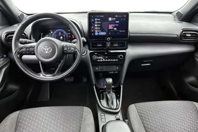 Toyota Yaris_Cross (2025) thumbnail 4