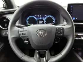 Toyota C-HR (2024) thumbnail 17