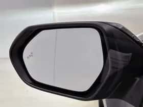 Toyota Yaris (2024) thumbnail 36