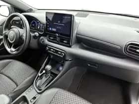Toyota Yaris (2024) thumbnail 6