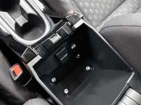 Toyota Corolla_Touring_Sports (2024) thumbnail 38