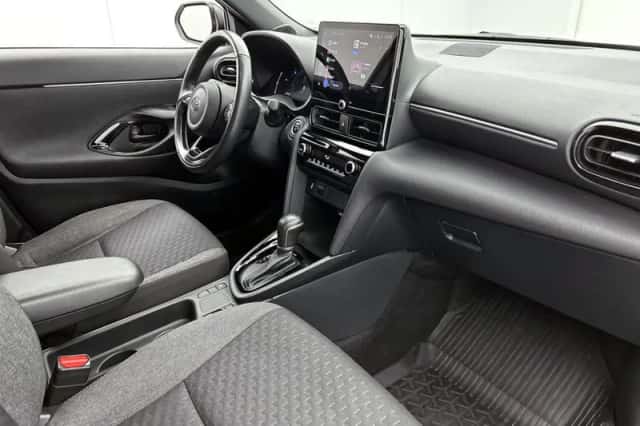 Toyota Yaris_Cross (2025) thumbnail 6