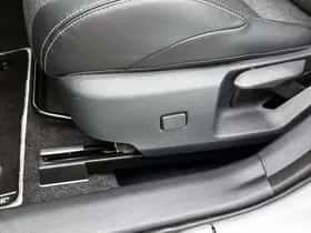 Toyota Corolla_Touring_Sports (2025) thumbnail 26