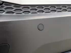 Toyota C-HR (2024) thumbnail 25
