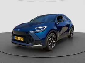 Toyota C-HR (2025) thumbnail 1