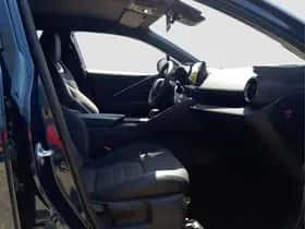 Toyota C-HR (2025) thumbnail 27