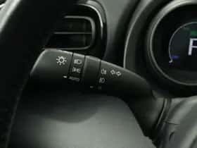 Toyota Yaris (2020) thumbnail 23