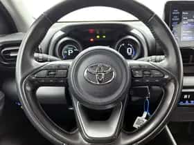 Toyota Yaris (2020) thumbnail 17