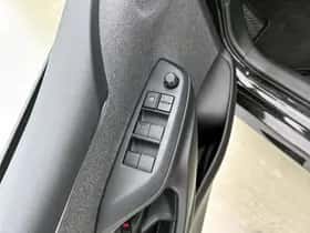 Toyota Yaris (2020) thumbnail 21