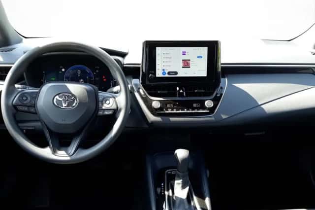 Toyota Corolla (2023) thumbnail 4
