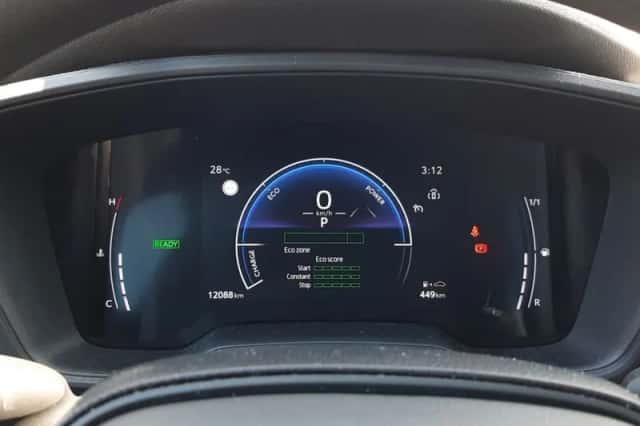 Toyota Corolla (2023) thumbnail 5