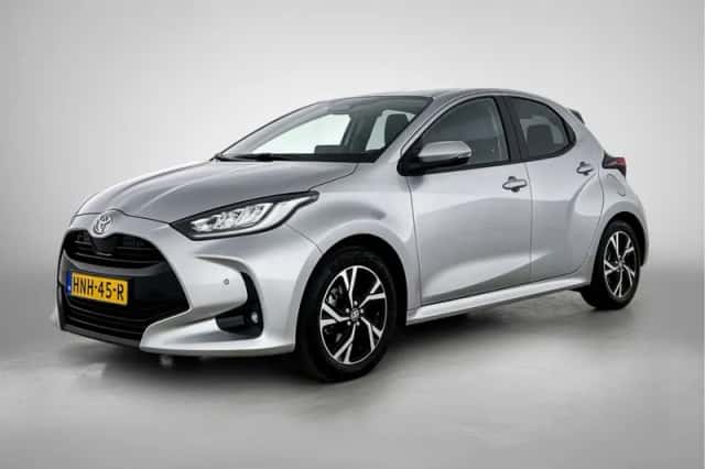 Toyota Yaris (2025) thumbnail 1