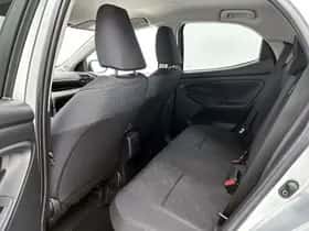 Toyota Yaris (2025) thumbnail 16