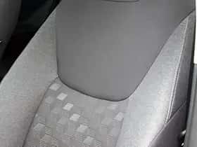 Toyota Yaris (2025) thumbnail 28