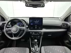 Toyota Yaris (2025) thumbnail 4