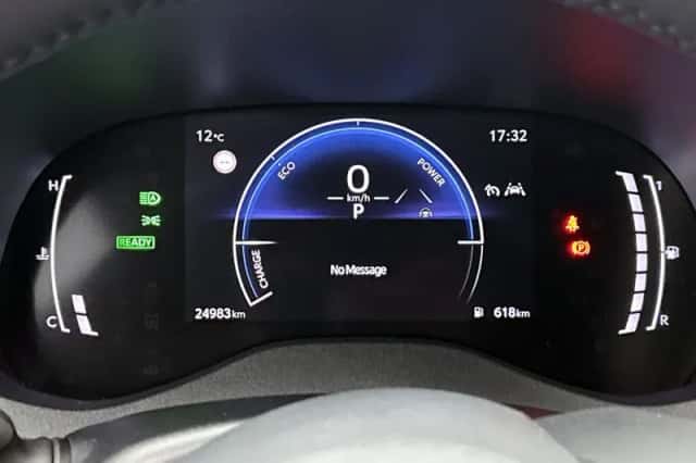 Toyota Yaris (2025) thumbnail 5