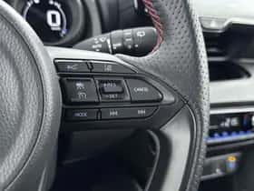 Toyota Yaris (2023) thumbnail 15