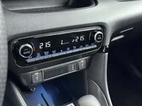 Toyota Yaris (2023) thumbnail 10