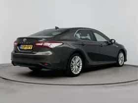 Toyota Camry (2019) thumbnail 2