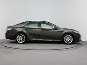 Toyota Camry (2019) thumbnail 12