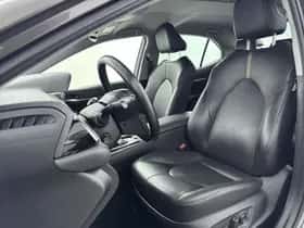 Toyota Camry (2019) thumbnail 16