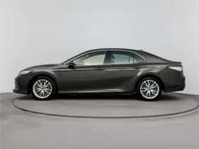 Toyota Camry (2019) thumbnail 3