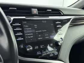 Toyota Camry (2019) thumbnail 7