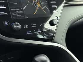 Toyota Camry (2019) thumbnail 10