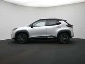 Toyota Yaris_Cross (2023) thumbnail 3