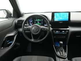 Toyota Yaris_Cross (2023) thumbnail 5