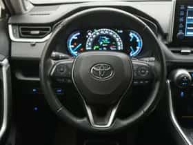 Toyota RAV4 (2020) thumbnail 5