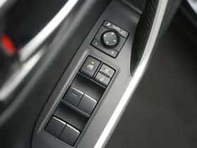 Toyota RAV4 (2020) thumbnail 7