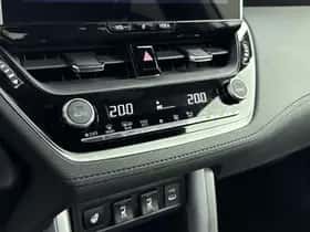 Toyota Corolla_Cross (2024) thumbnail 8