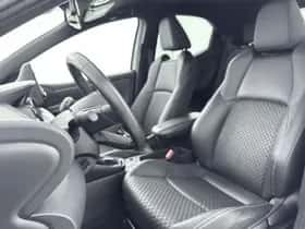 Toyota Yaris (2022) thumbnail 14