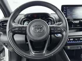 Toyota Yaris (2022) thumbnail 16