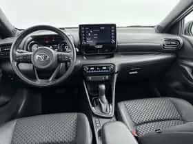 Toyota Yaris (2022) thumbnail 4