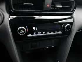 Toyota Yaris_Cross (2024) thumbnail 10