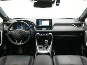 Toyota RAV4 (2020) thumbnail 4